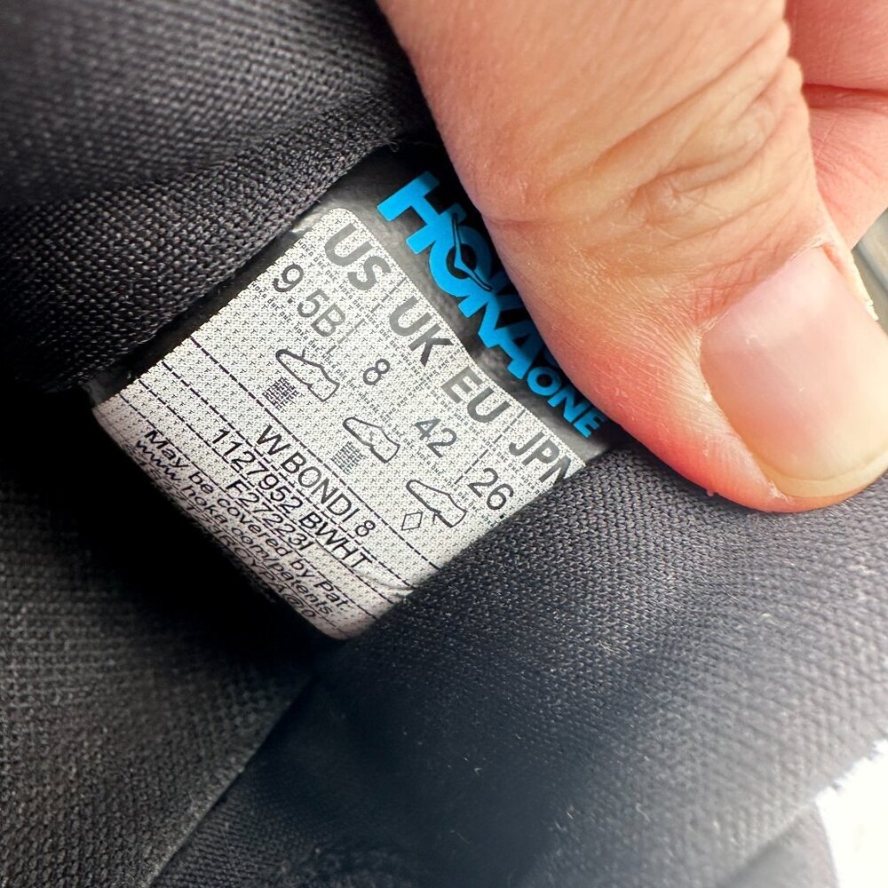 Hoka One One Bondi 8 Women Size 9.5B 1127952 BWHT Black White Running Shoes - Picture 10 of 11